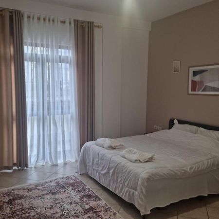 #Beautiful New Apartment,Studio- Close Tirana City Center Eksteriør billede