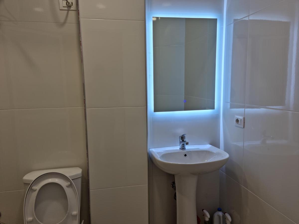#Beautiful New Apartment,Studio- Close Tirana City Center Eksteriør billede