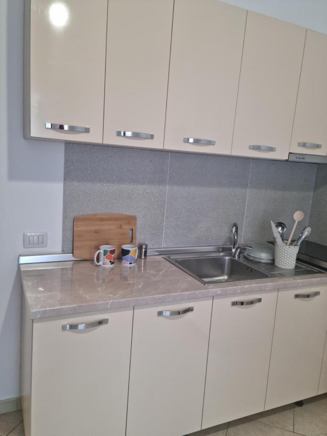 #Beautiful New Apartment,Studio- Close Tirana City Center Eksteriør billede